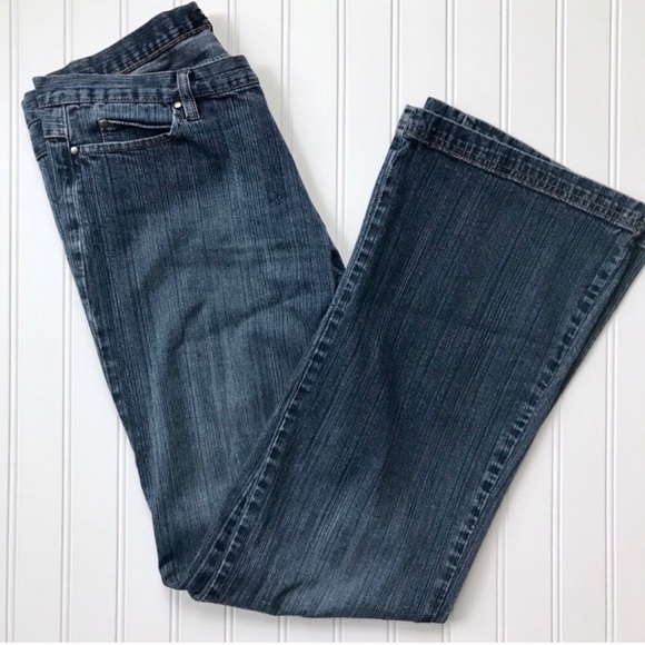 Kenneth Cole Denim - •Kenneth Cole• boot cut jeans